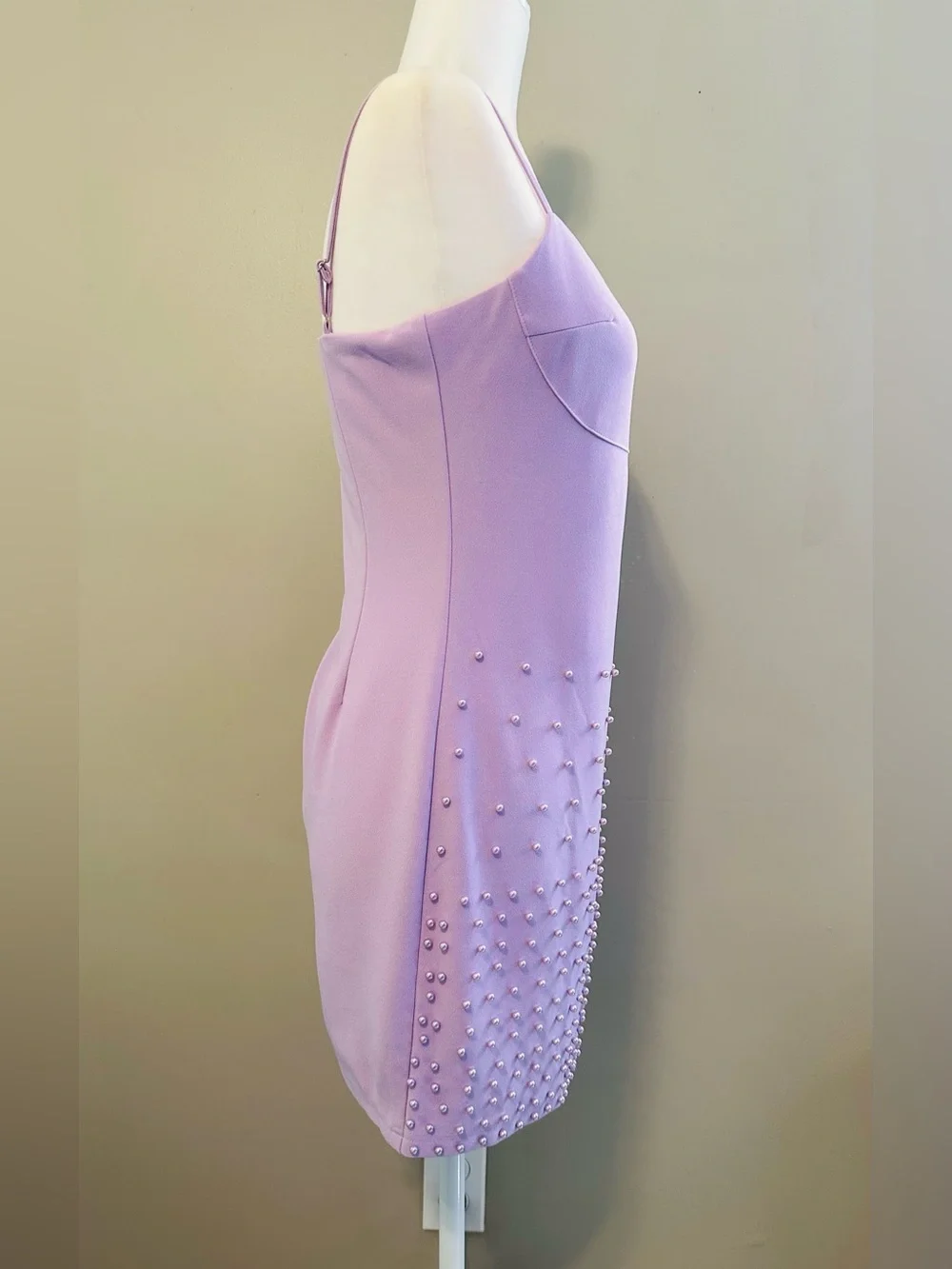 NWT Lulu’s Lavender Bodycon Pearl Sleeveless Mini Dress - Medium